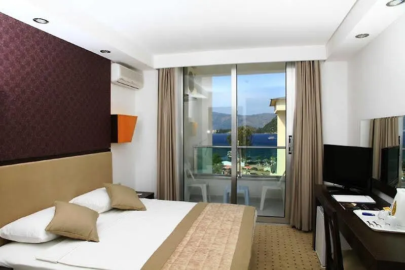 Munamar Hotel Icmeler 5*,